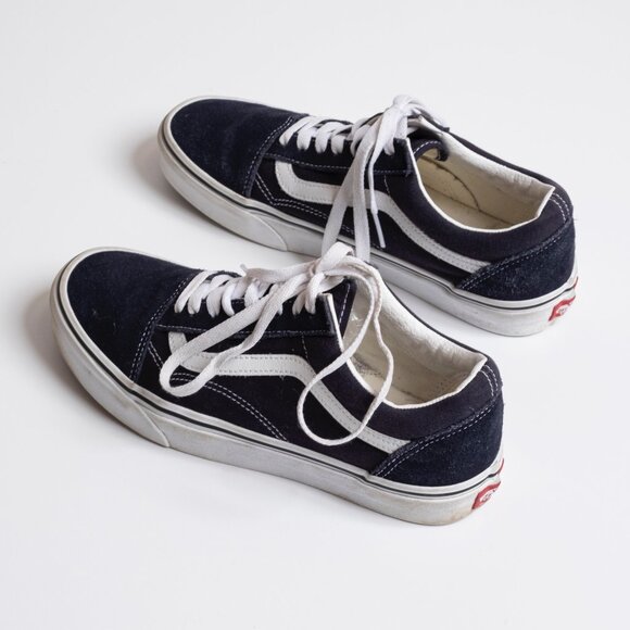 Vans Black and White Old Skool Suede/Canvas Sneakers Women's 9, Men's 7.5 - Picture 10 of 11